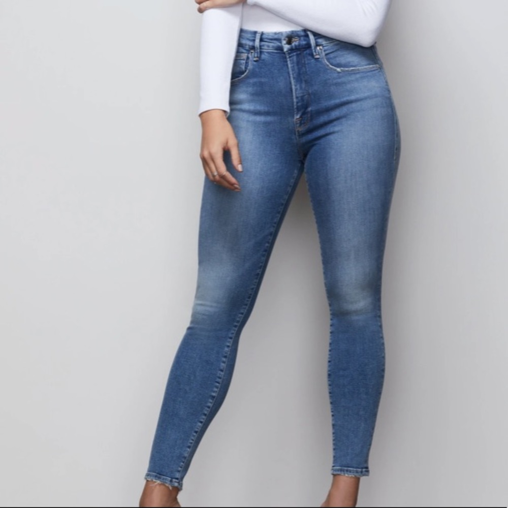 Good American Good Waist Blue 390 Jeans